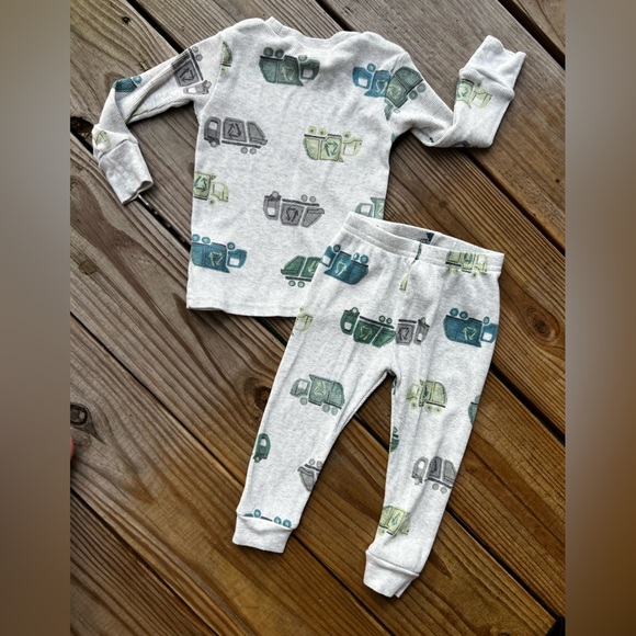 Infant baby toddler 12M Carter's Gray Pajama Set - Picture 3 of 3